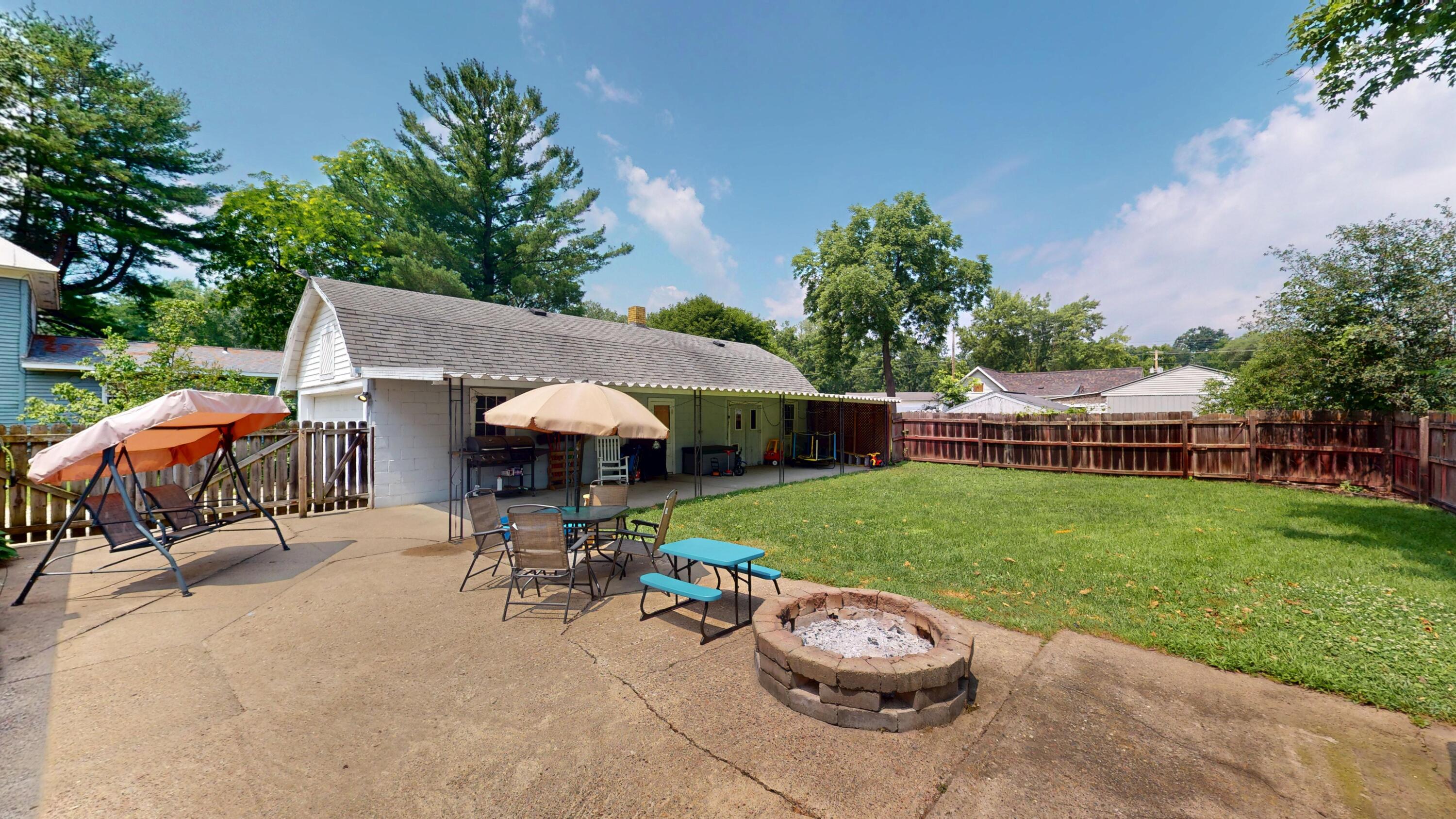 20054 West Mill Road Galesville, WI 54630 - Photo 40 of 49 Back Patio_