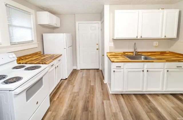 $75,000 | 1159 Sweetser Avenue, Evansville, IN 47714