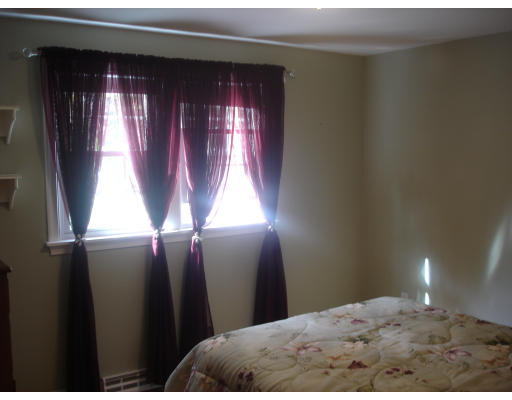 4 Pembroke Road Norwood, MA 02062 - Photo 15 of 28 Gallery Image 15