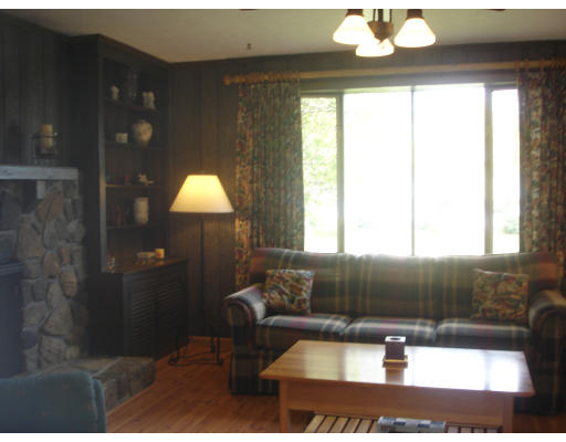 4 Pembroke Road Norwood, MA 02062 - Photo 8 of 28 Gallery Image 8