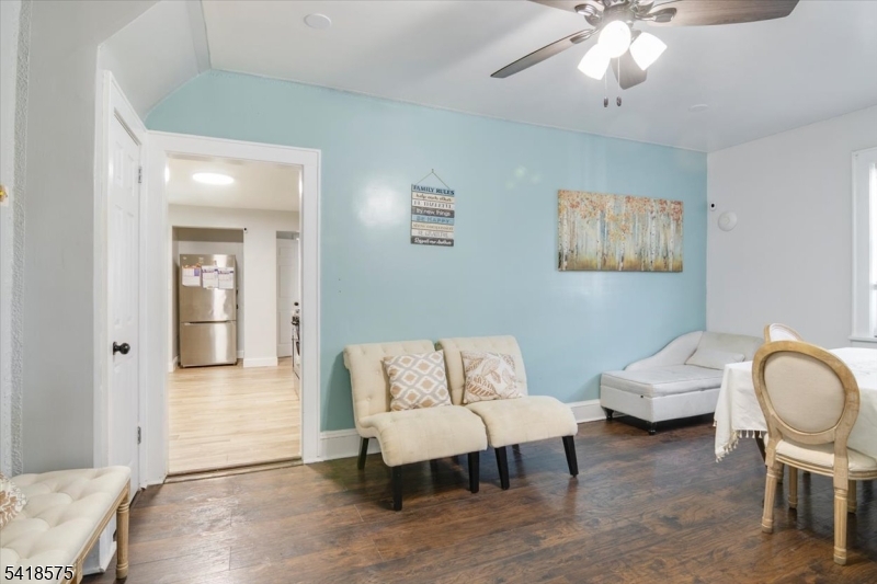 264 Union Street Lodi, NJ 07644 - Photo 5 of 27