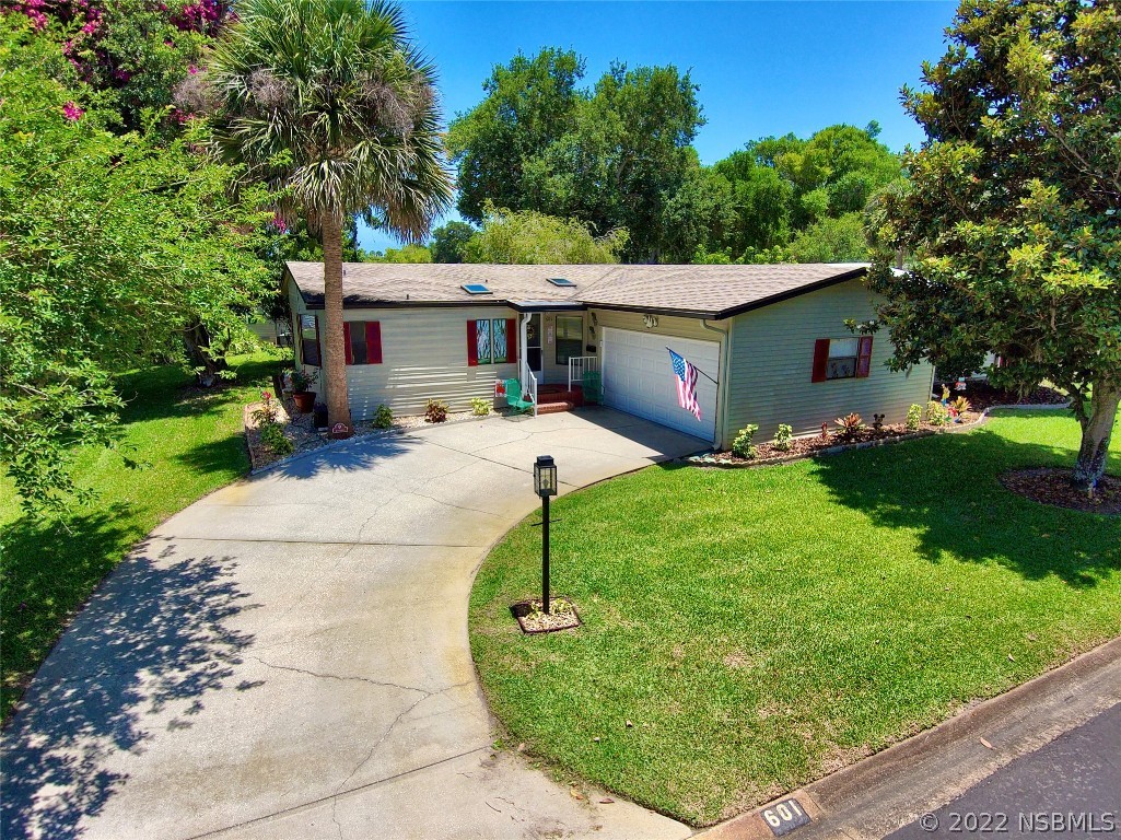 601 Topside Circle Edgewater, FL 32141 - Photo 1 of 16 Gallery Image 1