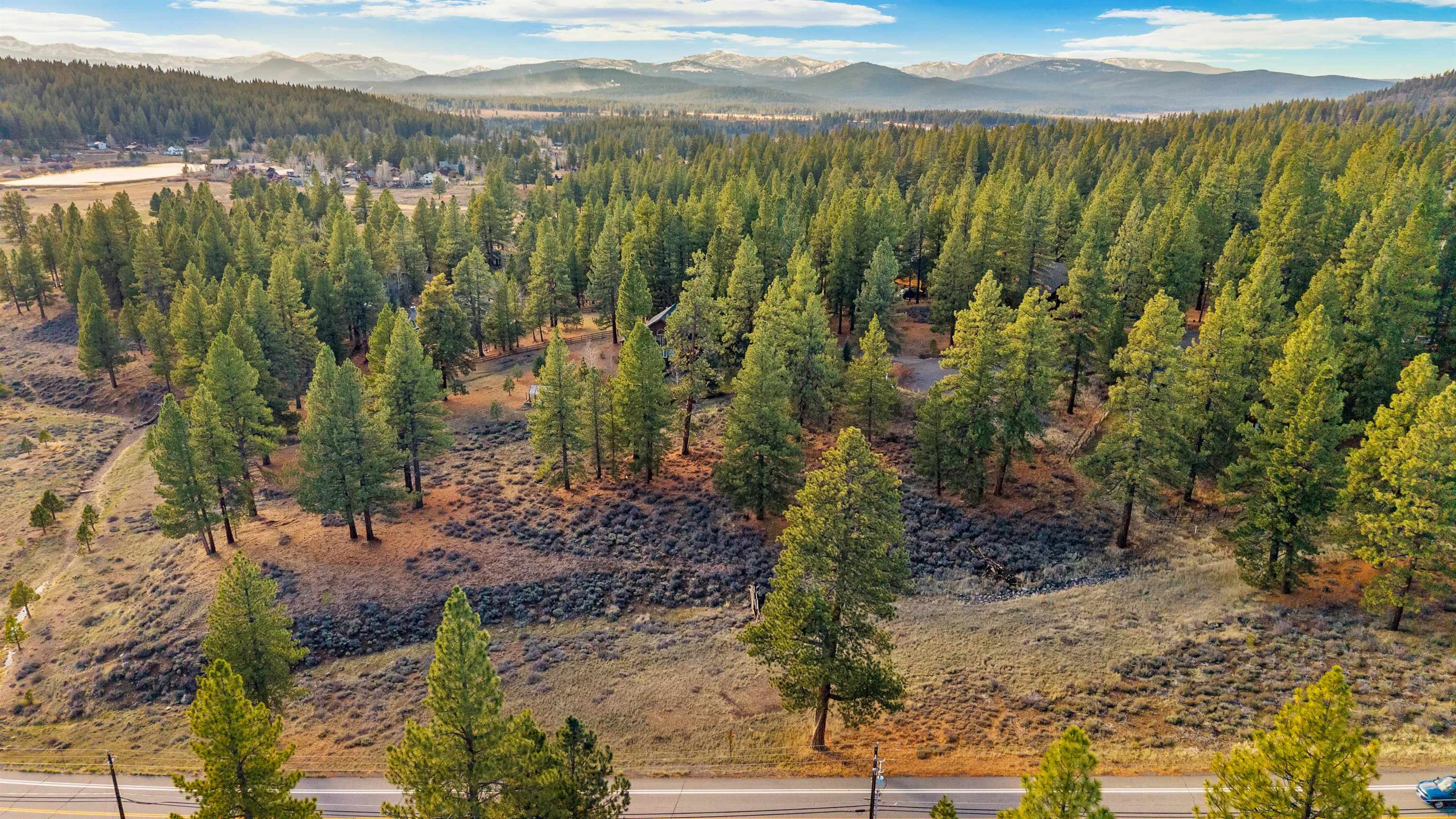 15865 Exeter Court Truckee, CA 96161 - Photo 3 of 24