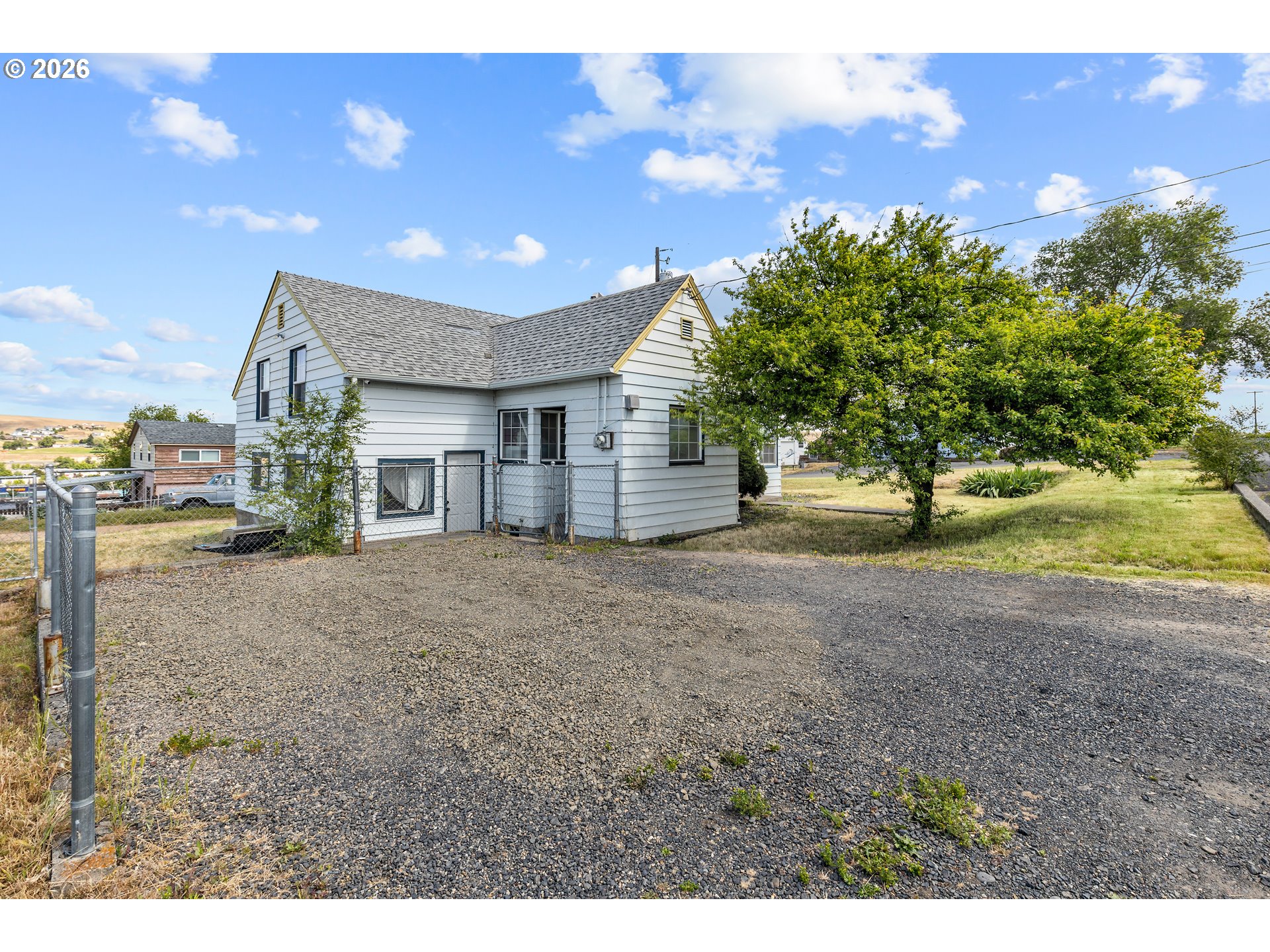 1901 Southwest Goodwin Avenue Pendleton, OR 97801 - Photo 26 of 35