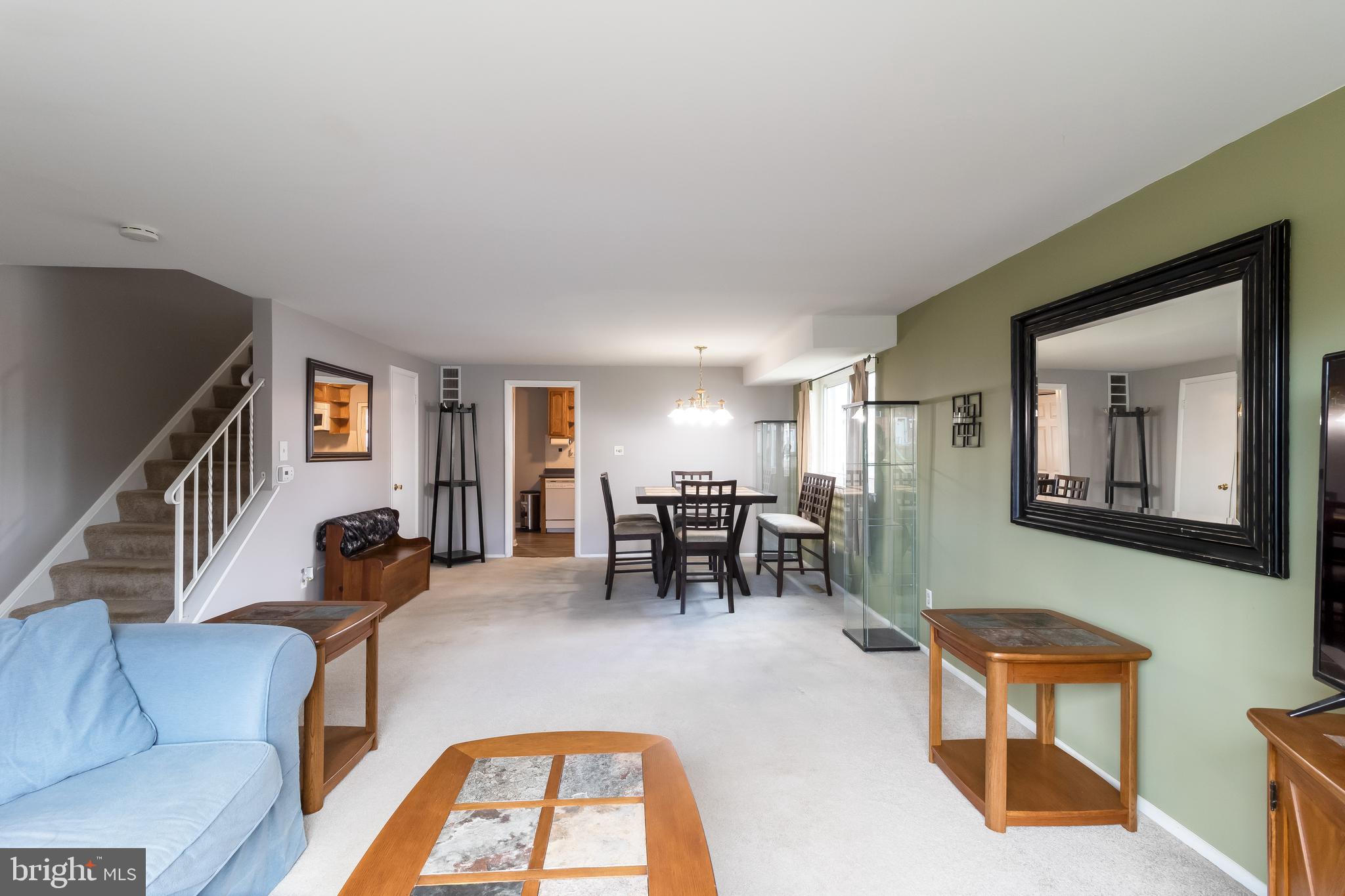 5634 Chelwynd Road Halethorpe, MD 21227 - Photo 5 of 41