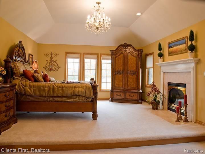 9880 Warren Road Plymouth, MI 48170 - Photo 11 of 11 MASTER BEDROOM-11
