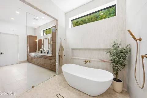 $3,999,999 | 10318 North 99th Street, Scottsdale, AZ 85258