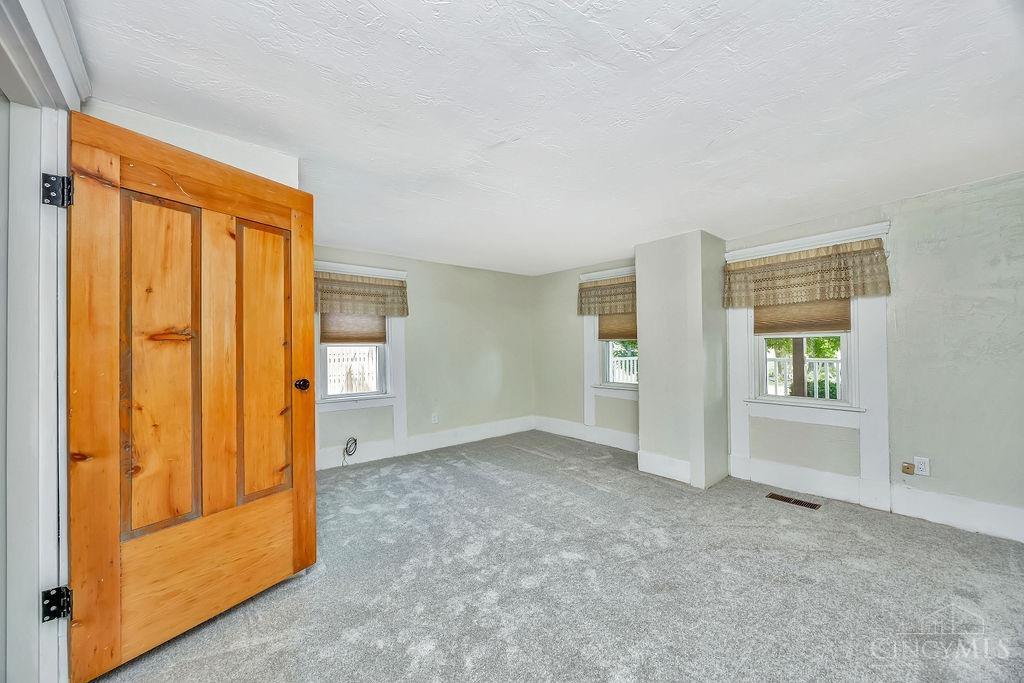 1701 Morman Road Hamilton, OH 45013 - Photo 18 of 49