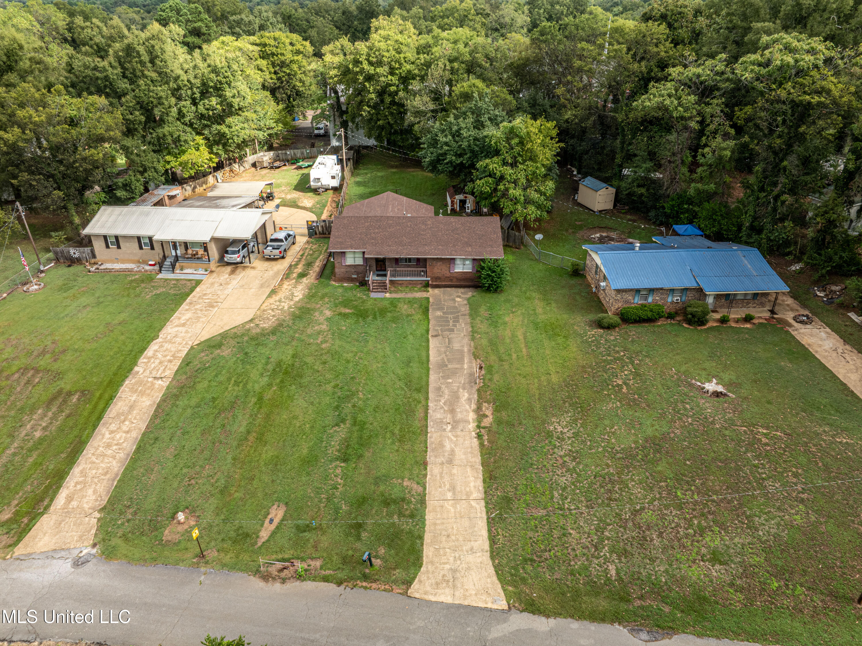 270 Johnson Park Holly Springs, MS 38635 - Photo 28 of 37 Johnson Park-24