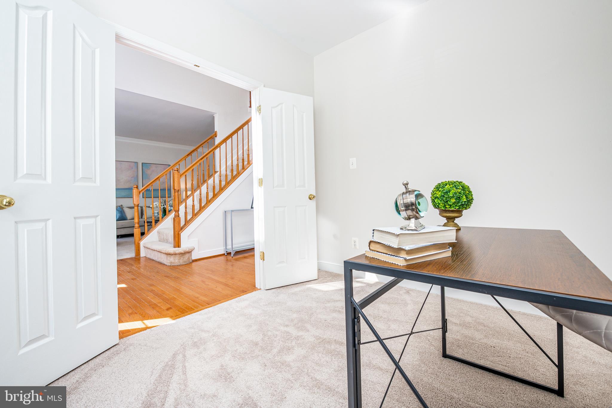 8206 Higham Road Lorton, VA 22079 - Photo 5 of 38 Gallery Image 5