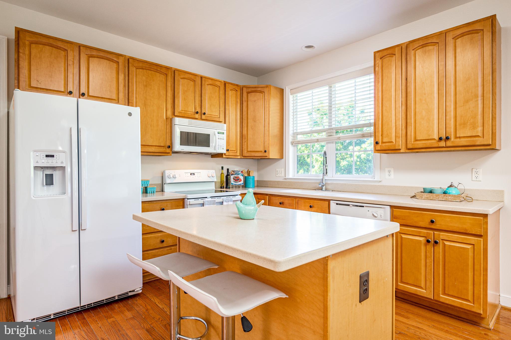8206 Higham Road Lorton, VA 22079 - Photo 10 of 38 Gallery Image 10