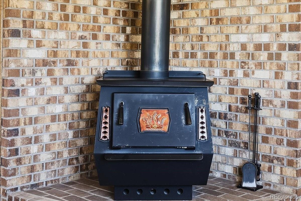 12720 South Mesa View Road Larkspur, CO 80118 - Photo 11 of 45 a close view of a sink