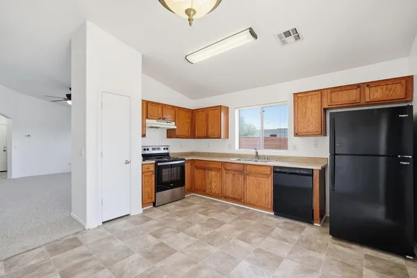 $1,550 | 23851 West Lasso Lane, Buckeye, AZ 85326
