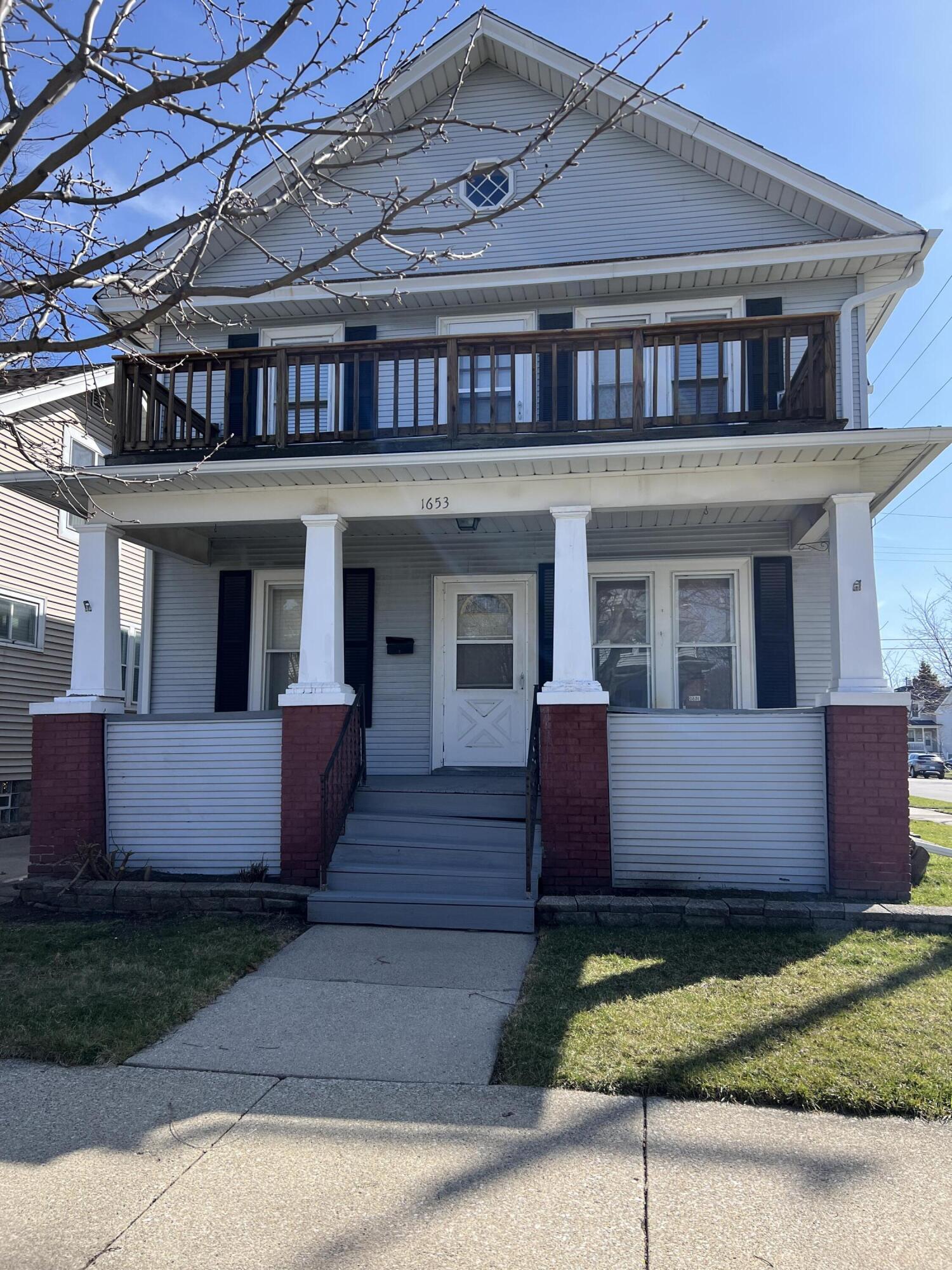 1653 Holmes Avenue Racine, WI 53405 - Photo 1 of 1 IMG_6228