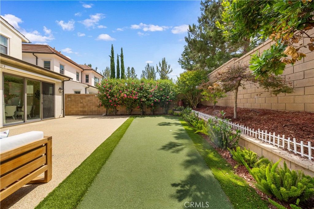 114 Omar Irvine, CA 92620 - Photo 21 of 25