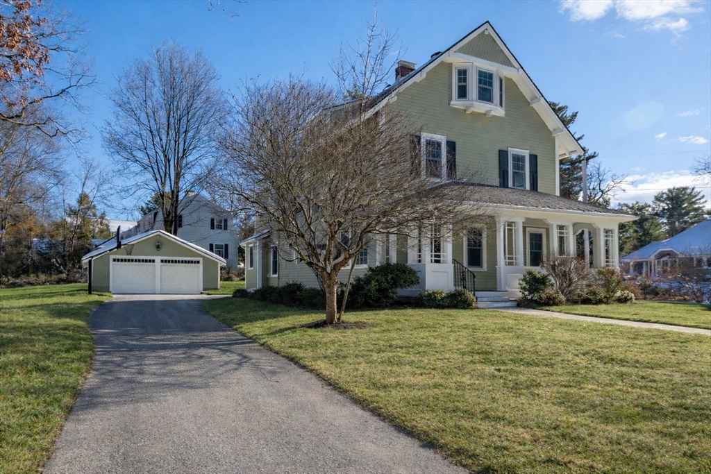 28 Green Street Needham, MA 02492 - Photo 3 of 21