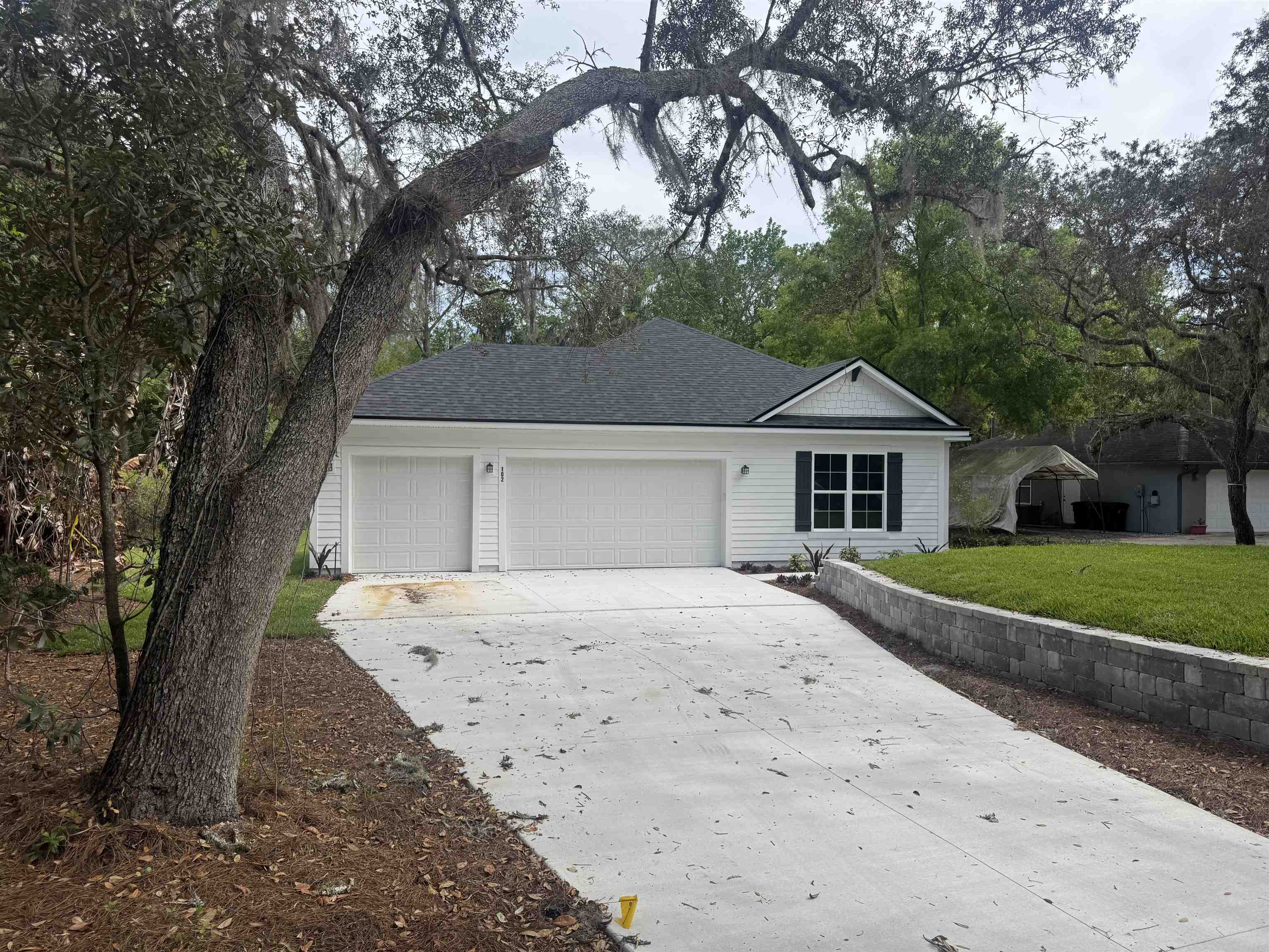 102 Orange Tree Road East Palatka, FL 32131 - Photo 3 of 33