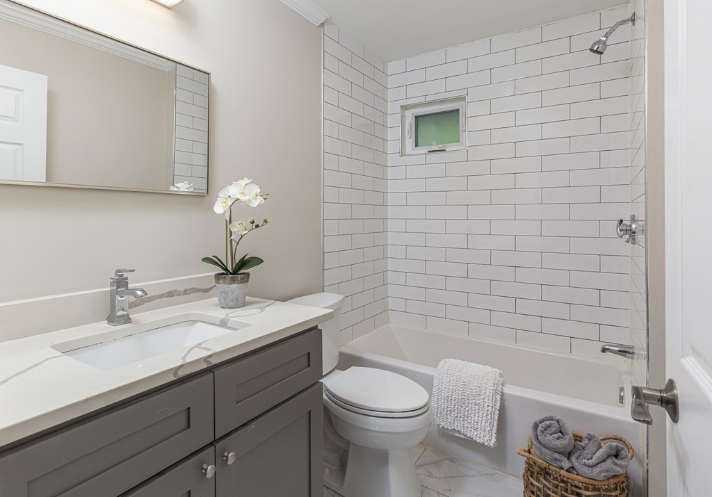 24 Prescott Street, Unit 1 Boston, MA 02136 - Photo 10 of 20