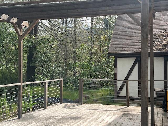 4196 East Evans Creek Road Rogue River, OR 97537 - Photo 29 of 36 a balcony with view of lake