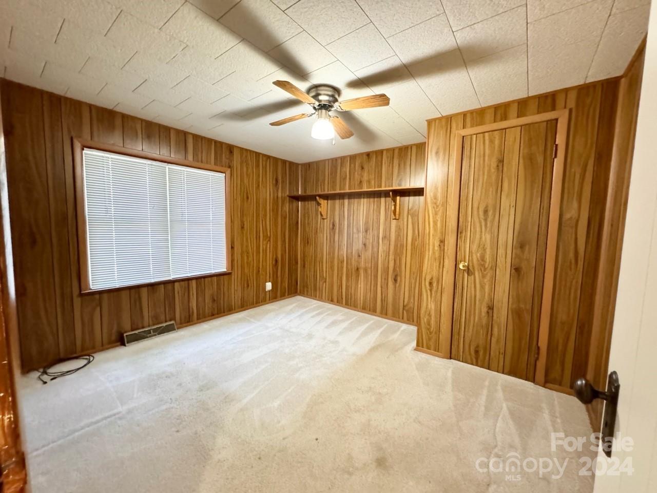 565 Neely Road Brevard, NC 28712 - Photo 16 of 30 a view of a garage