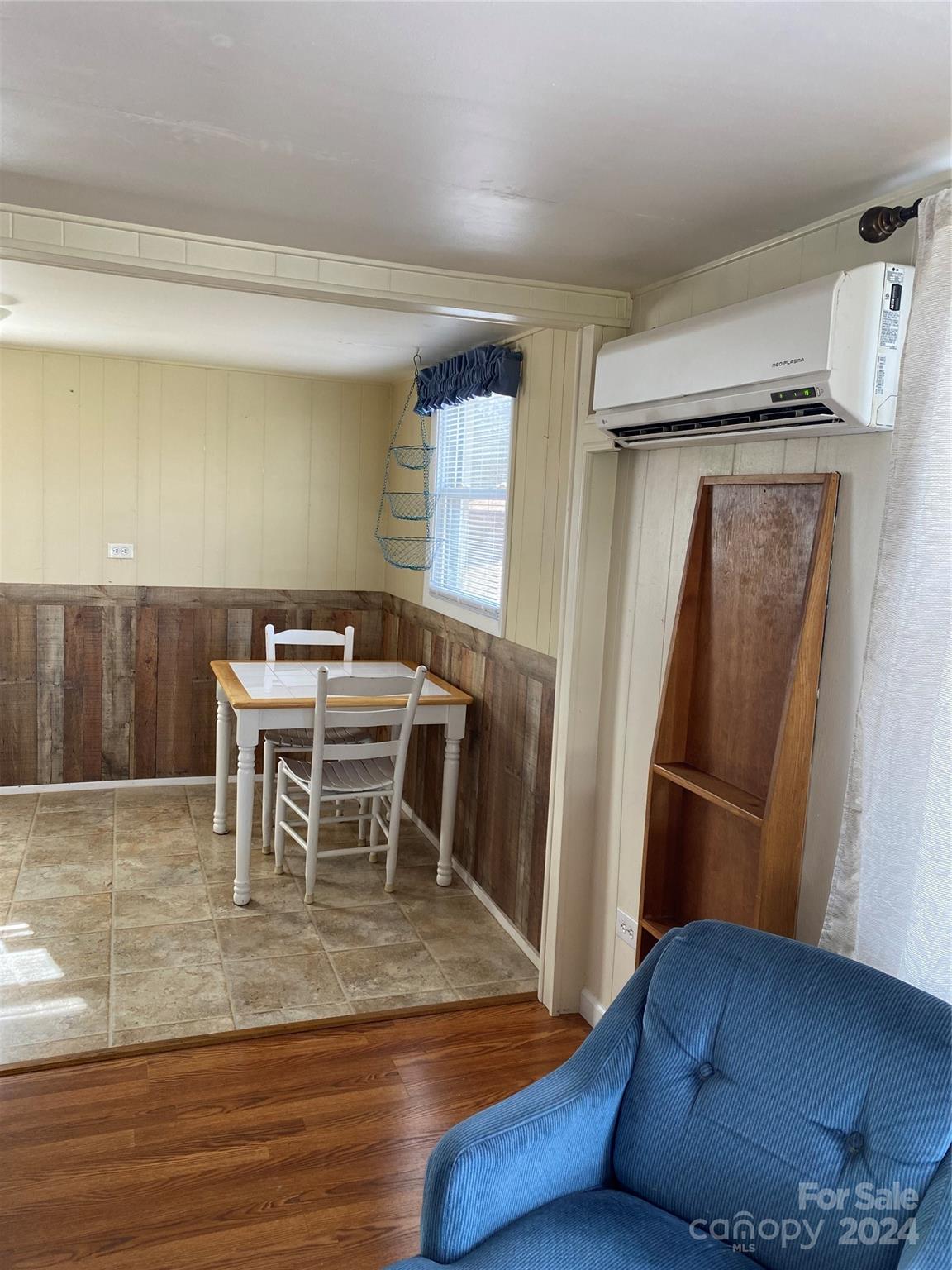 565 Neely Road Brevard, NC 28712 - Photo 21 of 30 a view of a livingroom with furniture and wooden floor