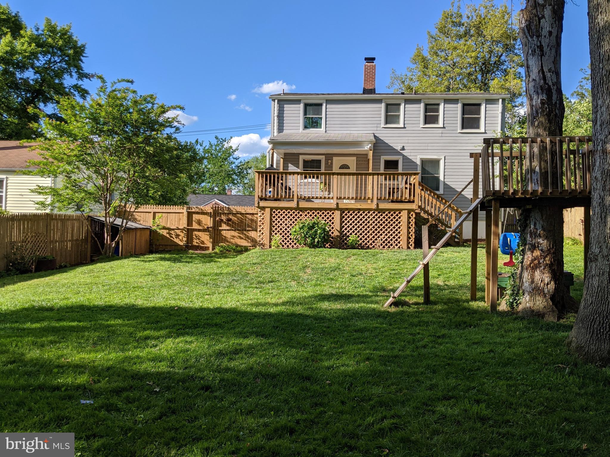2818 Lindell Street Silver Spring, MD 20902 - Photo 3 of 38