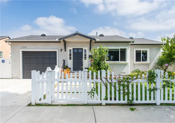 $1,649,000 | 17343 Martha Street, Encino, CA 91316