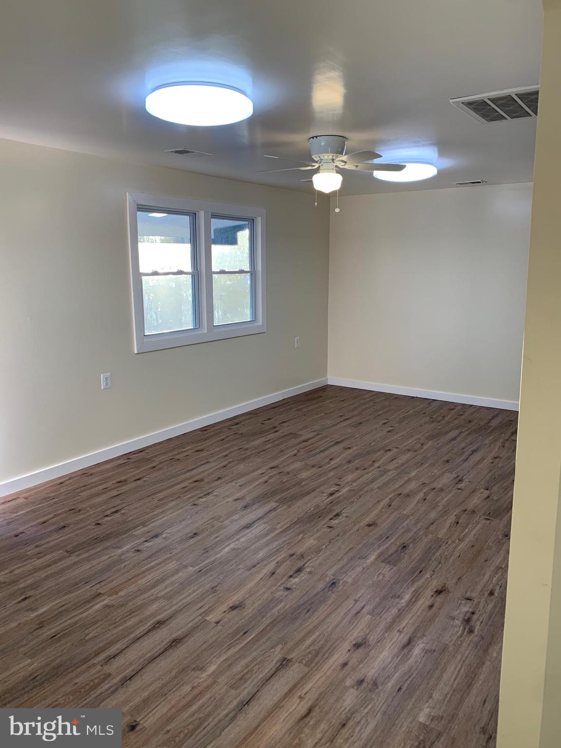 10121 Elk Run Road Catlett, VA 20119 - Photo 14 of 16 Living Room