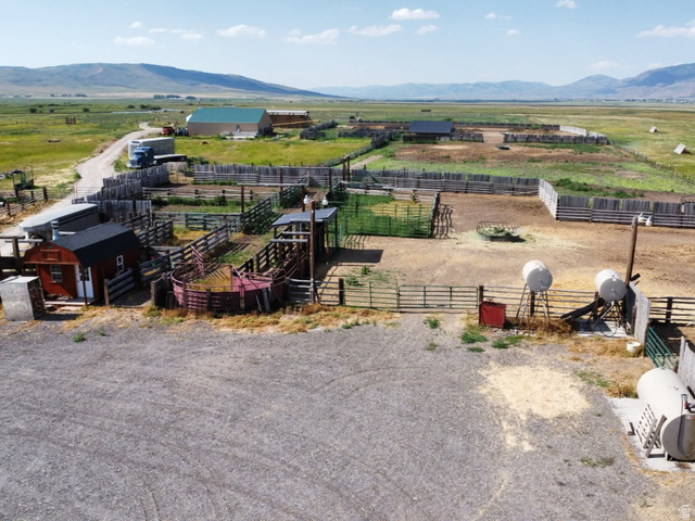 950 Bern Road Bern, ID 83220 - Photo 6 of 60