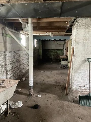 a view of empty room