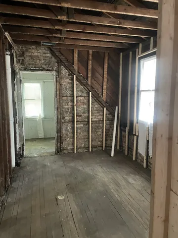 a view of an outdoor space