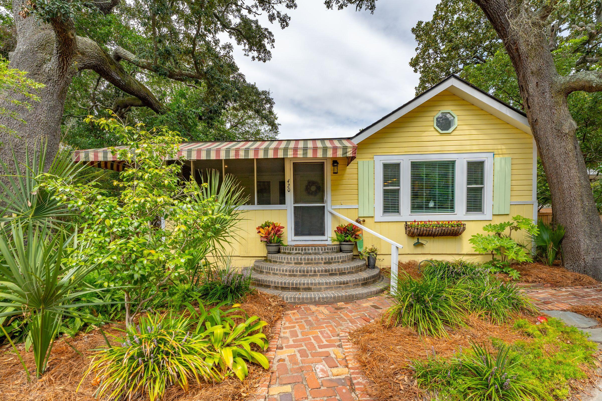 420 East Erie Avenue Folly Beach, SC 29439 - Photo 6 of 106 420EErieAve-KeenEyeMarketing-139