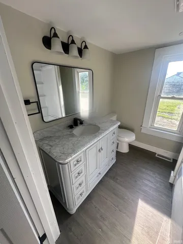 $124,900 | 801 South Main Street, Bicknell, IN 47512