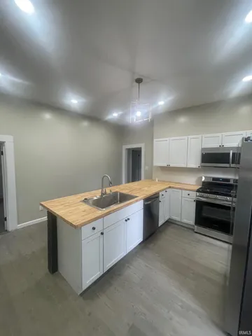 $124,900 | 801 South Main Street, Bicknell, IN 47512