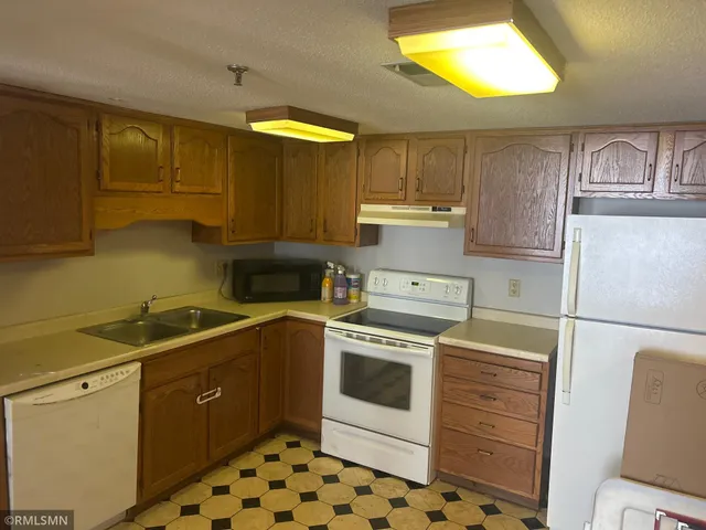 $130,000 | 625 19th Street Northwest, Unit 407, Rochester, MN 55901