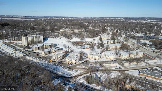 $130,000 | 625 19th Street Northwest, Unit 407, Rochester, MN 55901