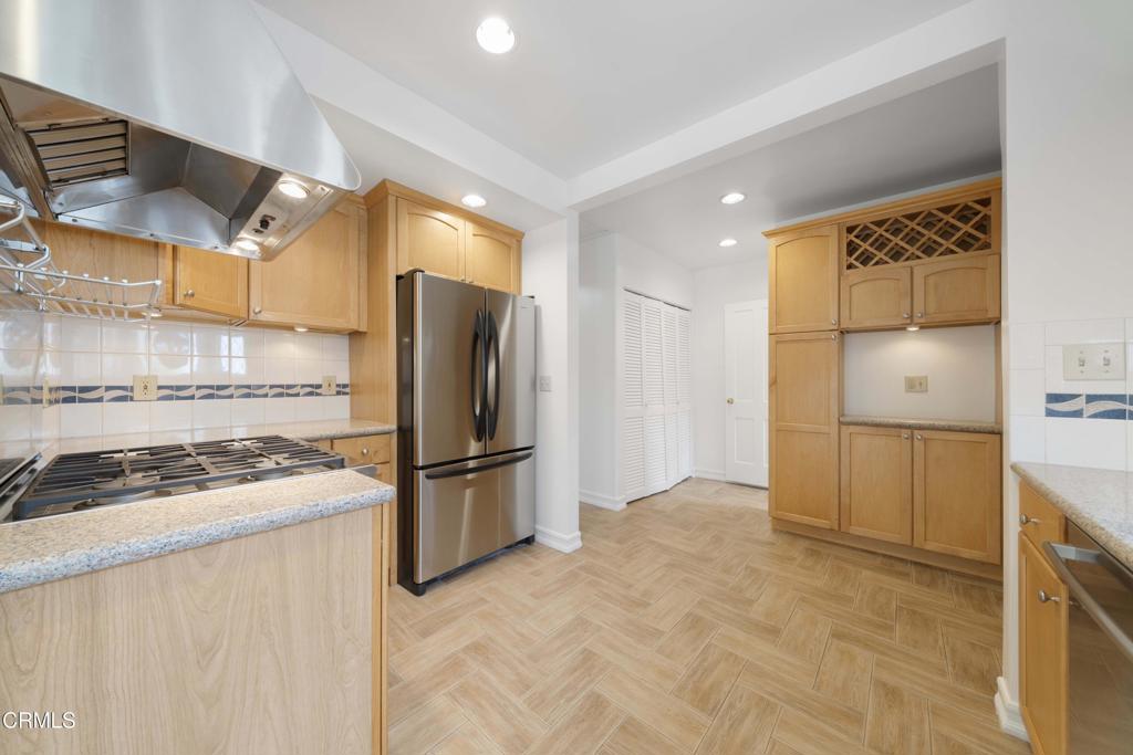 2490 Lorain Road San Marino, CA 91108 - Photo 15 of 52 Kitchen