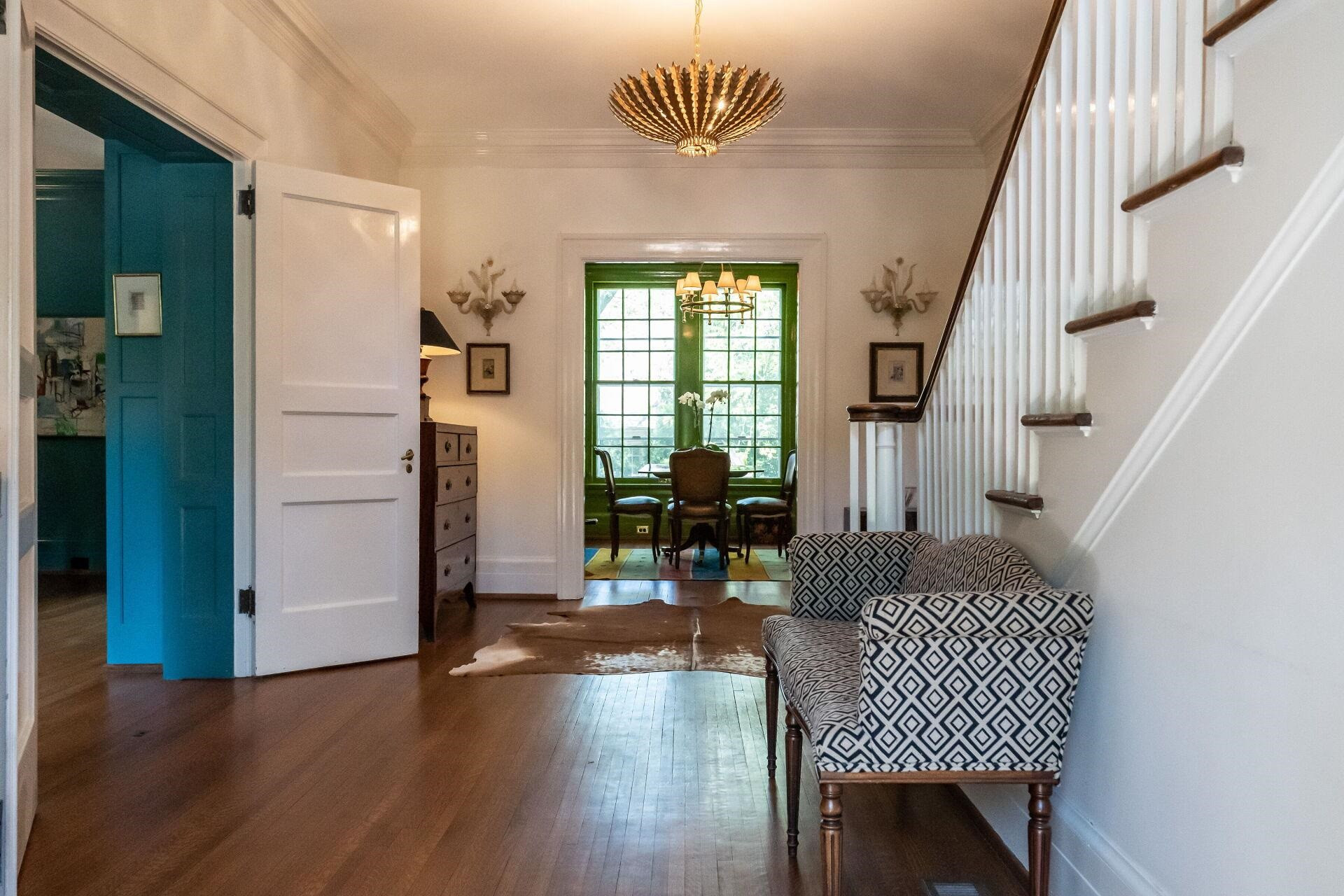 1535 Carr Street Raleigh, NC 27608 - Photo 6 of 41 Foyer