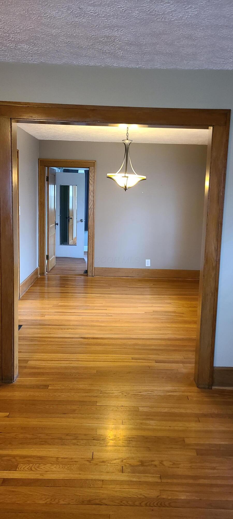275 Rugg Avenue Newark, OH 43055 - Photo 23 of 34 20241118_144222