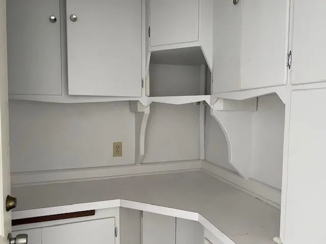 $2,100 | 2300 Aster Way, Tallahassee, FL 32308