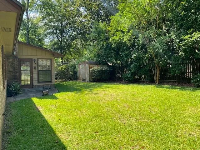 $2,100 | 2300 Aster Way, Tallahassee, FL 32308