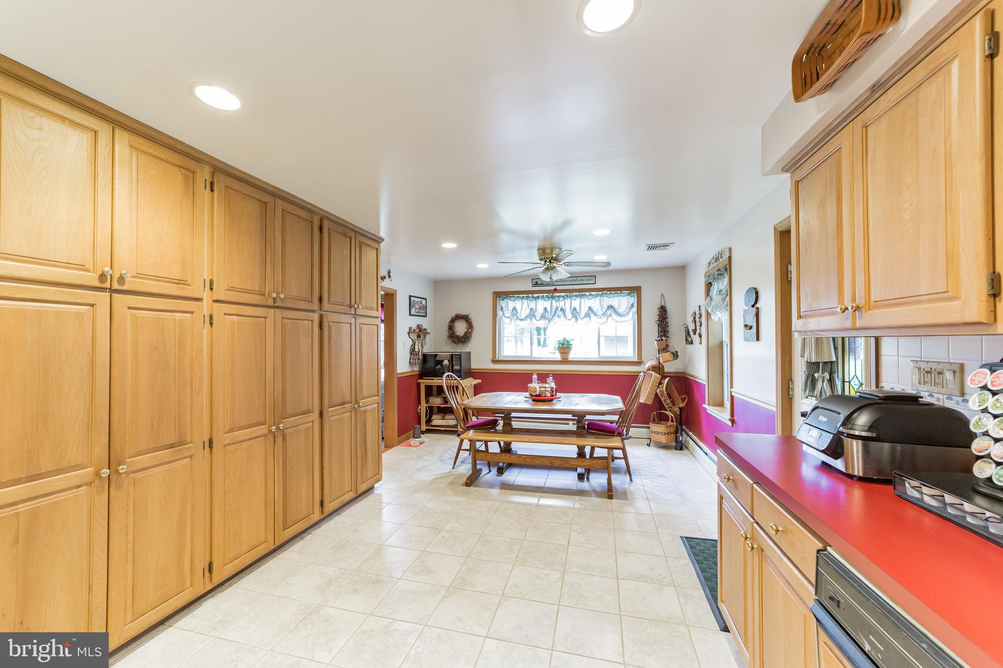 1335 Melvin Road Phoenixville, PA 19460 - Photo 8 of 38 Gallery Image 8