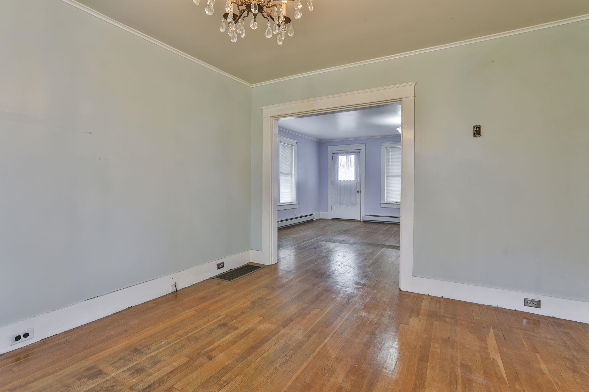 378 South Mammoth Road Manchester, NH 03109 - Photo 11 of 29 Gallery Image 11