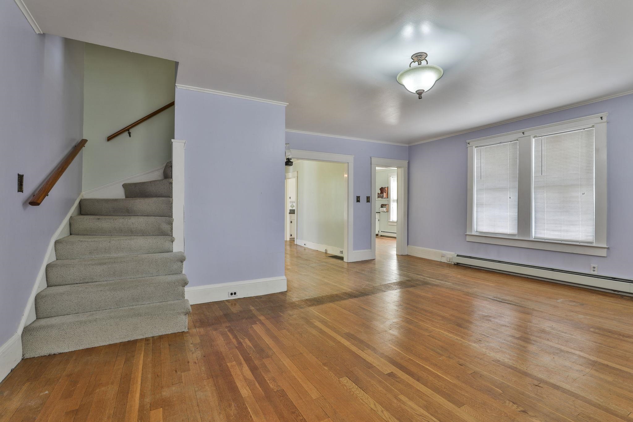 378 South Mammoth Road Manchester, NH 03109 - Photo 8 of 29 Gallery Image 8