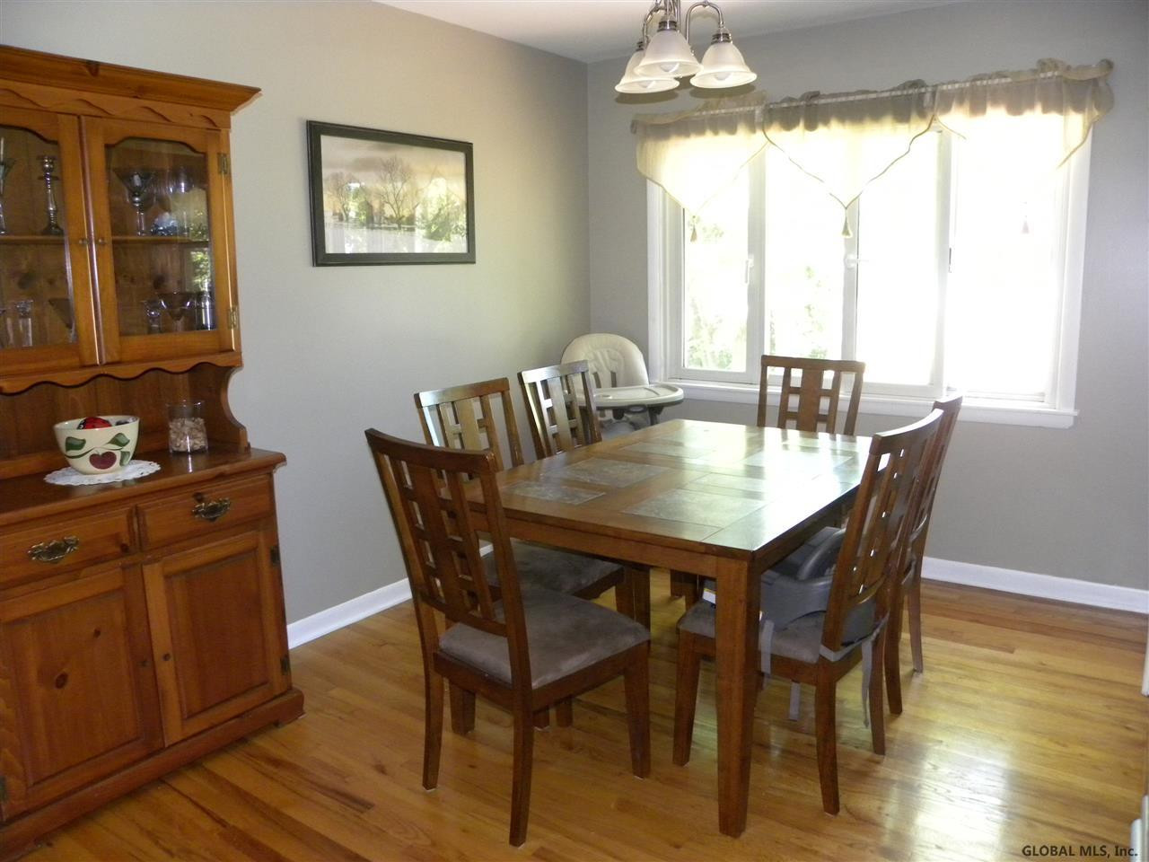 15 Sparrowbush Road Colonie, NY 12110 - Photo 8 of 20 Photo 8