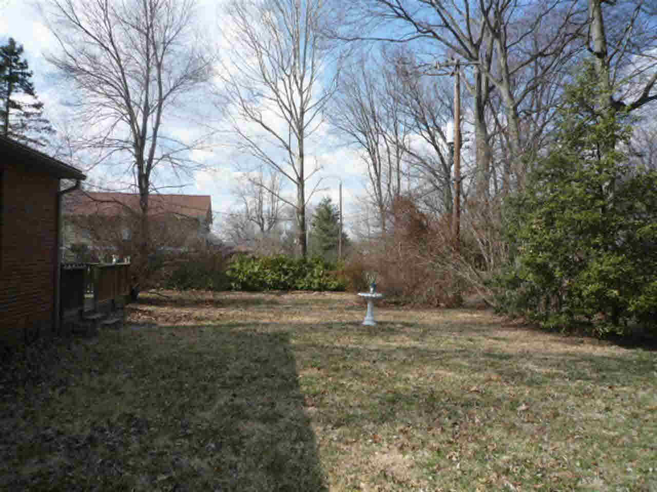 1400 Audubon Road Vincennes, IN 47591 - Photo 3 of 5 Gallery Image 3