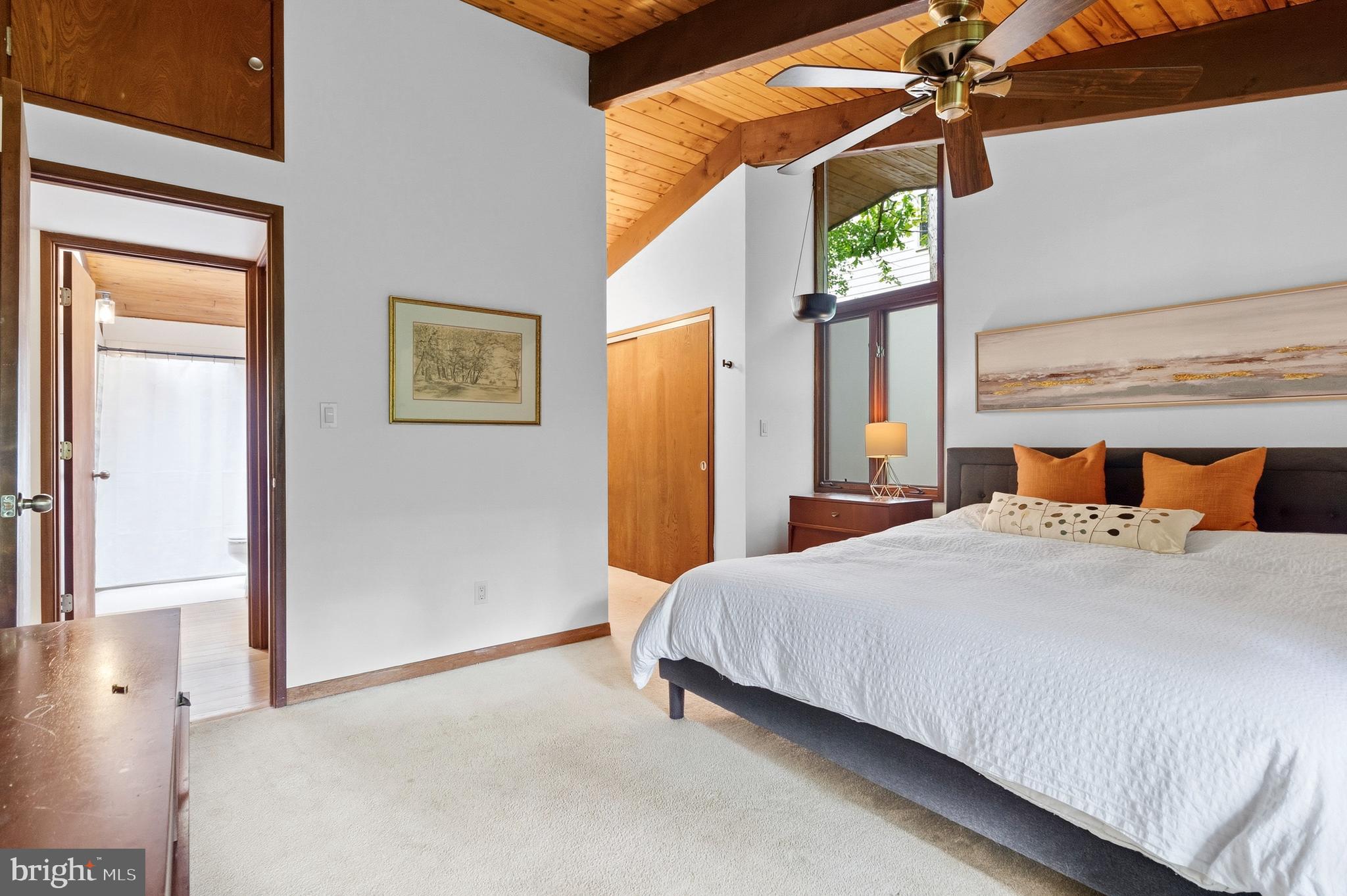 10815 Cross School Road Reston, VA 20191 - Photo 20 of 48 Primary bedroom toward entry