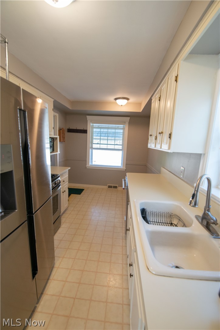 1790 Empire Road Wickliffe, OH 44092 - Photo 18 of 27 Gallery Image 18