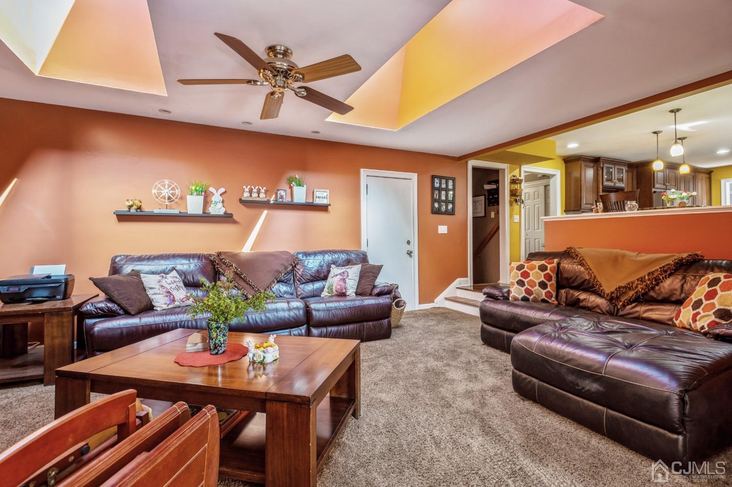 11 Boxwood Road Piscataway, NJ 08854 - Photo 13 of 28 a living room with furniture