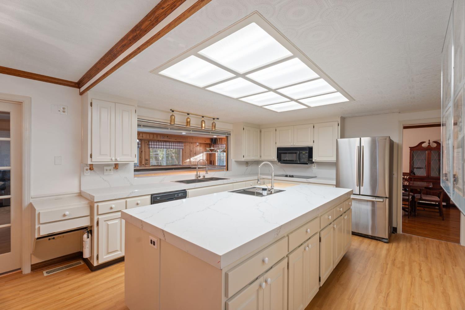 4016 Quartz Drive Santa Rosa, CA 95405 - Photo 26 of 98